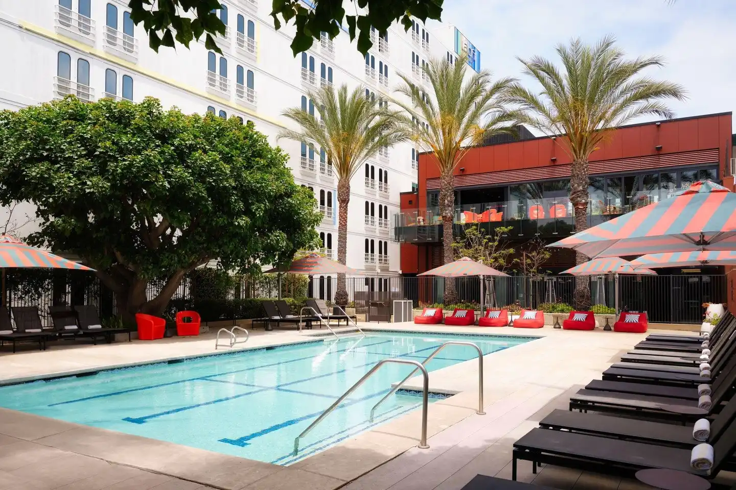 Aloft El Segundo - Los Angeles Airport Pool