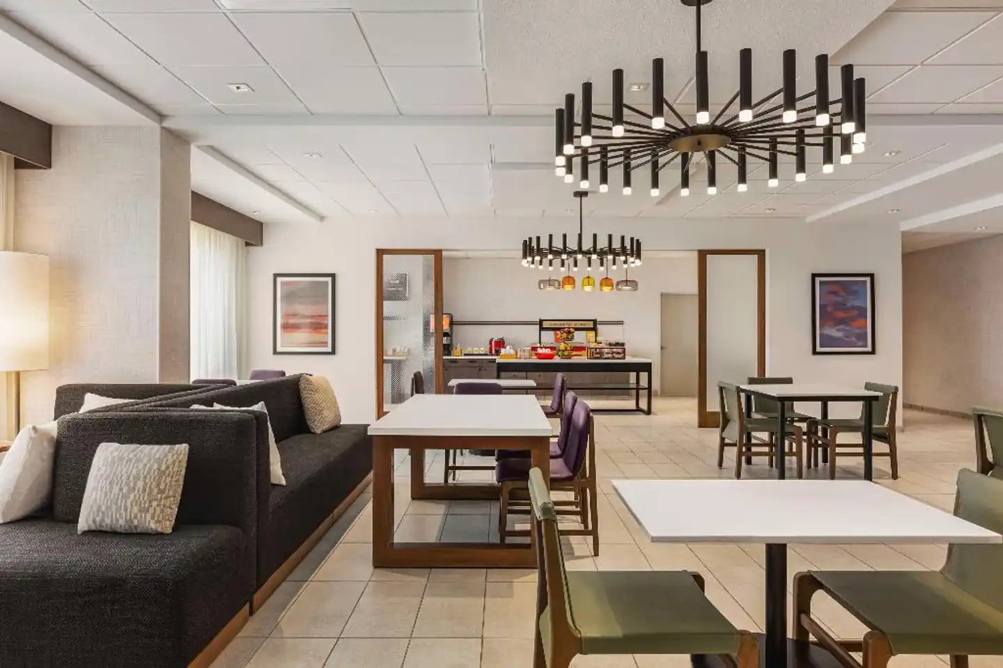 Hampton Inn Stockton Bar