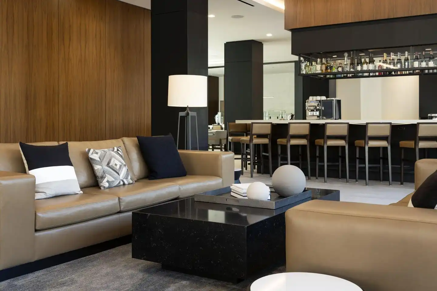 AC Hotel by Marriott San Rafael Downtown Bar