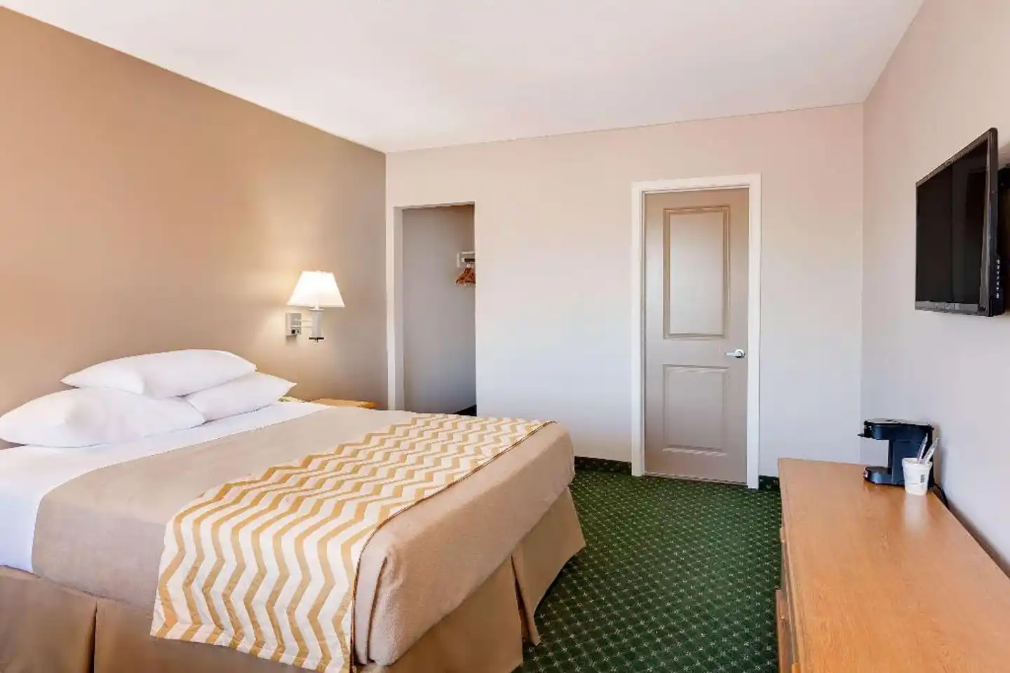 Travelodge by Wyndham Eureka Wohnbeispiel