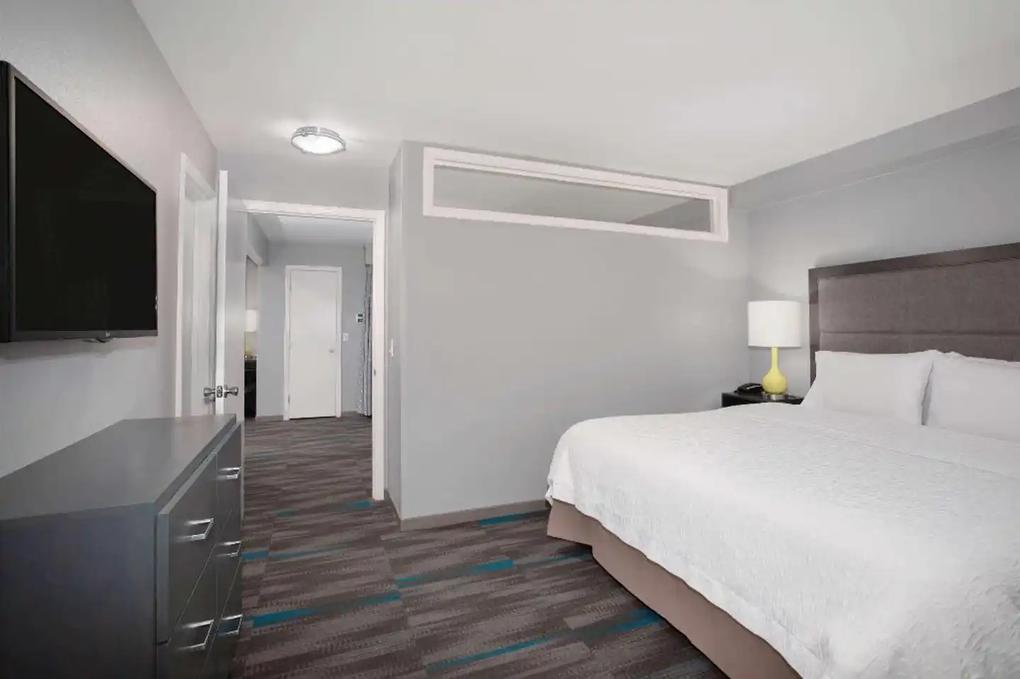 Hampton Inn Monterey Wohnbeispiel