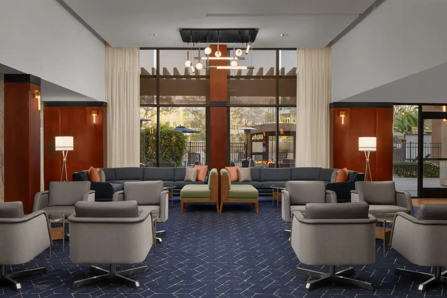 Courtyard by Marriott San Diego Central Lobby