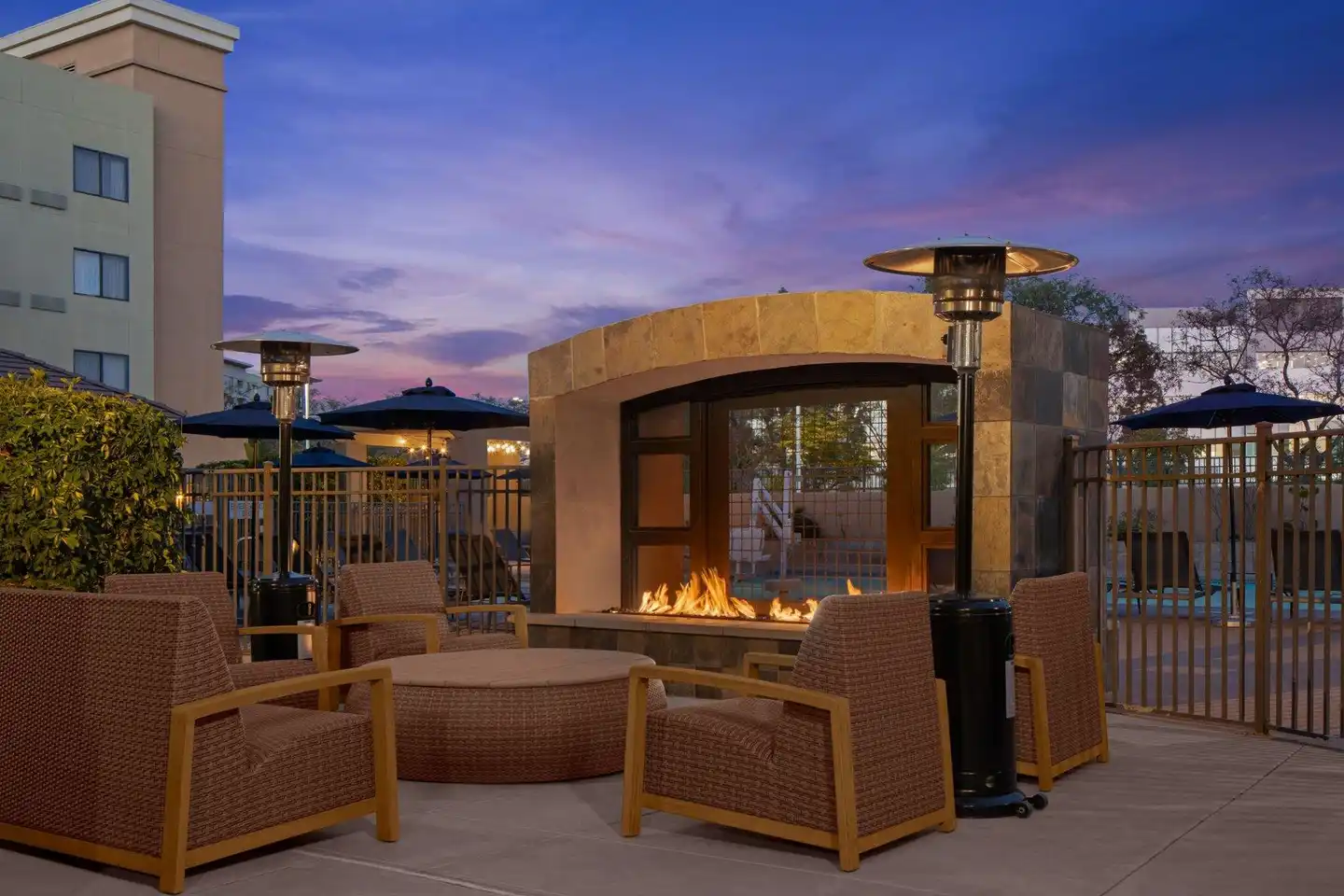 Courtyard by Marriott San Diego Central Terrasse