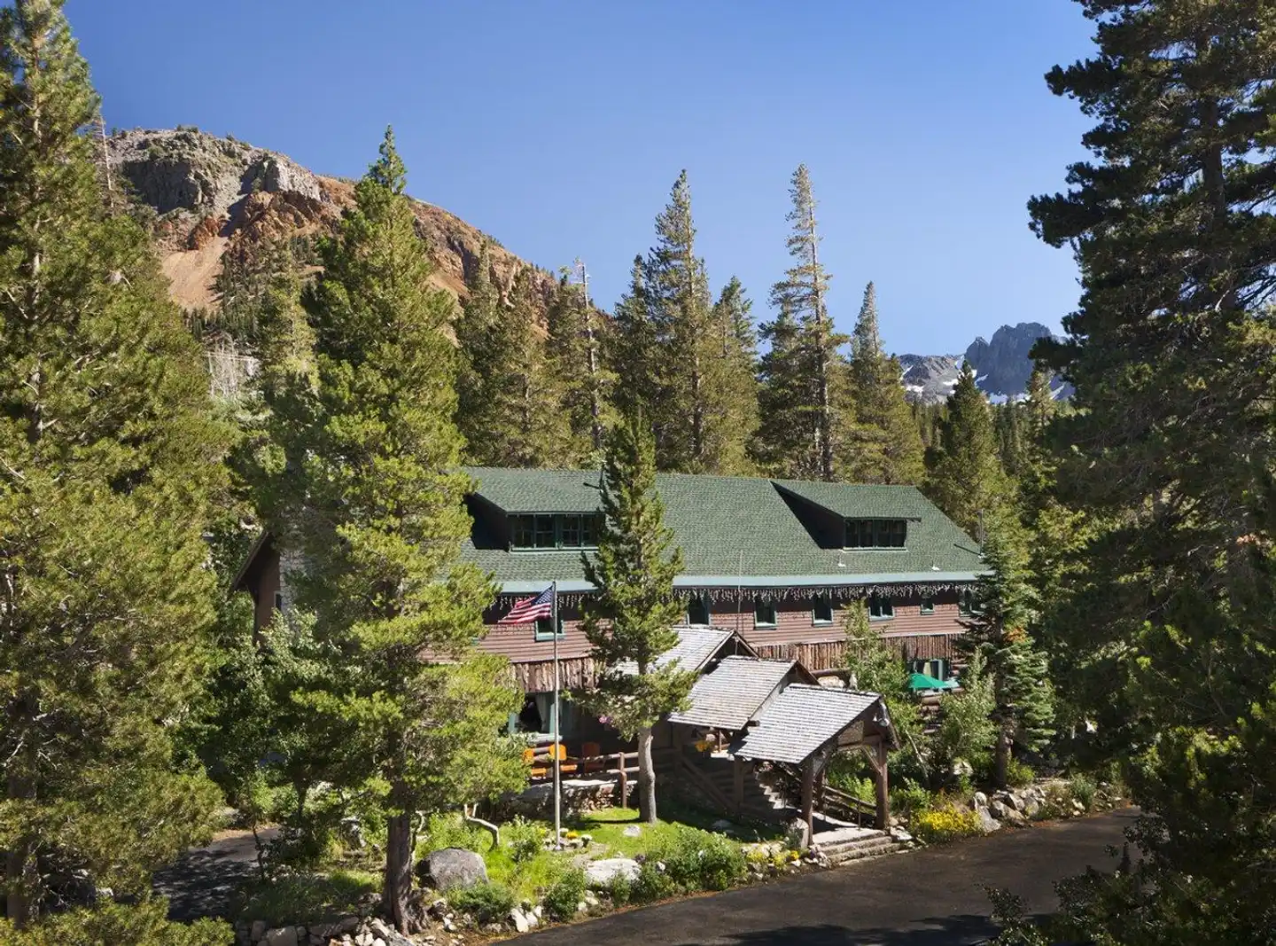 Tamarack Lodge Aussenansicht