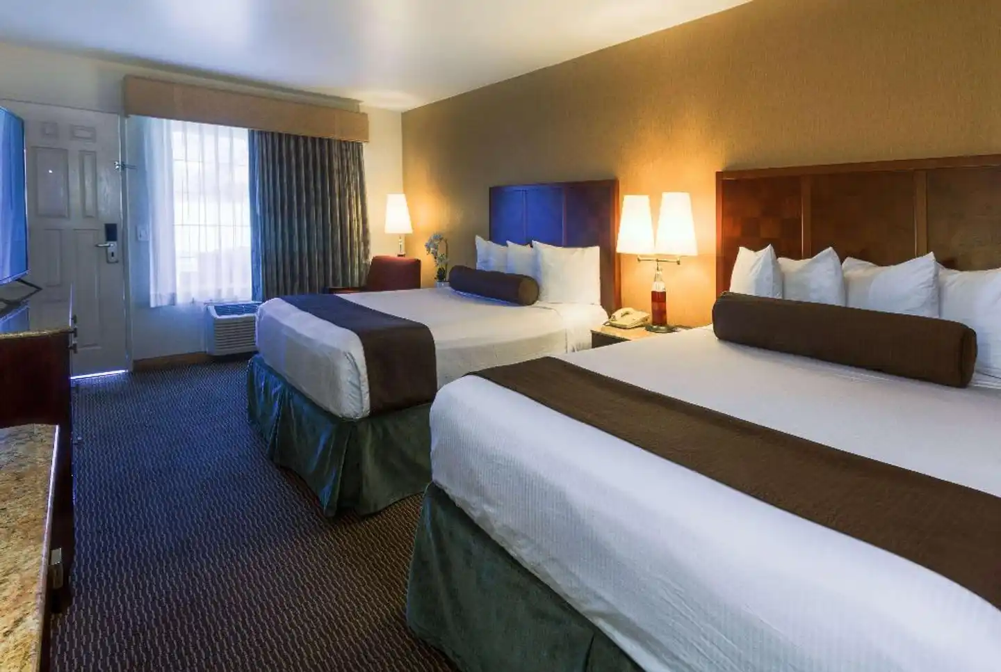 Ramada by Wyndham Costa Mesa/Newport Beach Wohnbeispiel