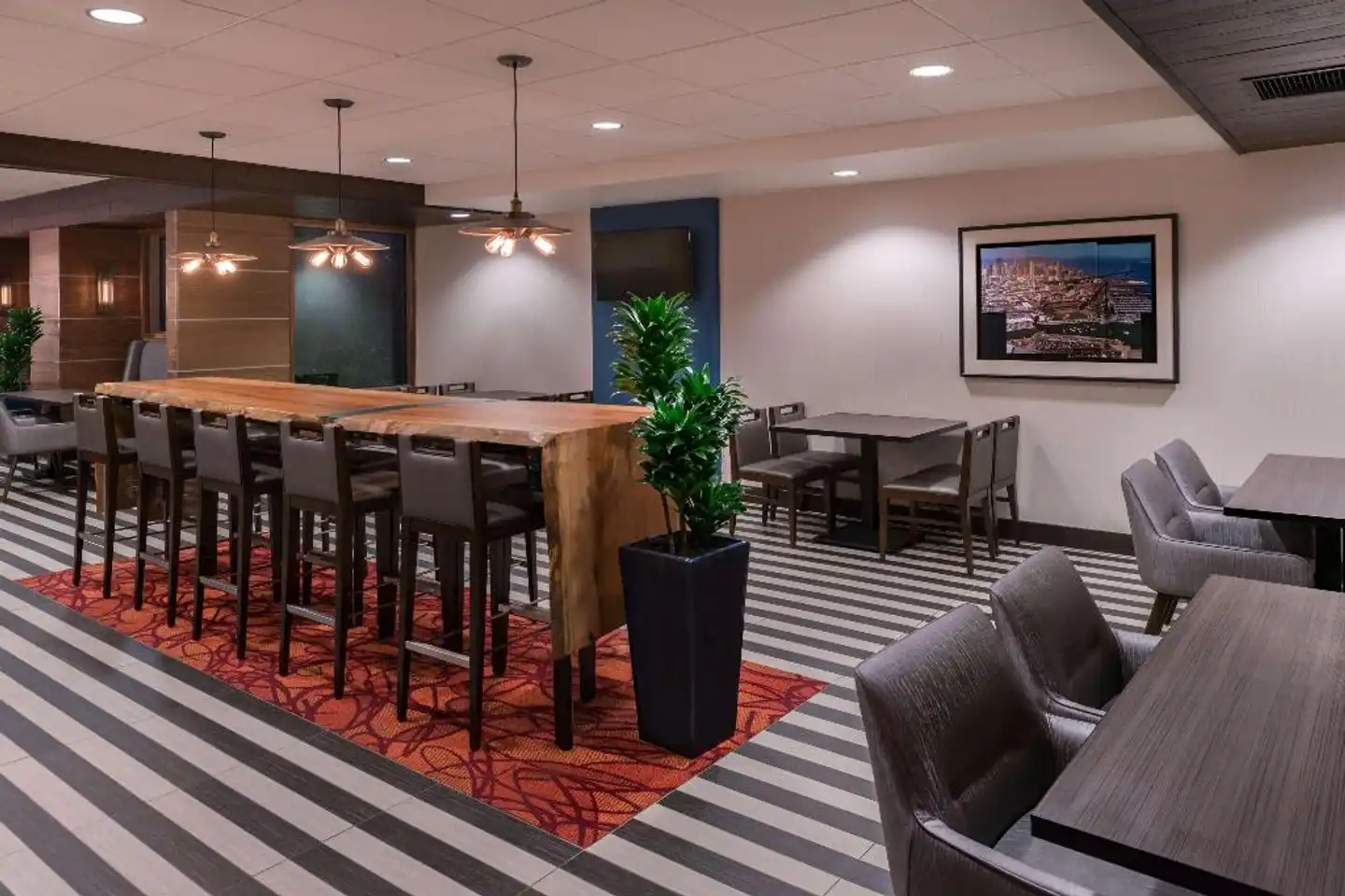 Hampton Inn San Francisco Downtown/Convention Center Bar