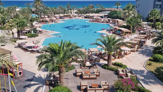Hotel Sentido Marillia Resort & Spa Pool