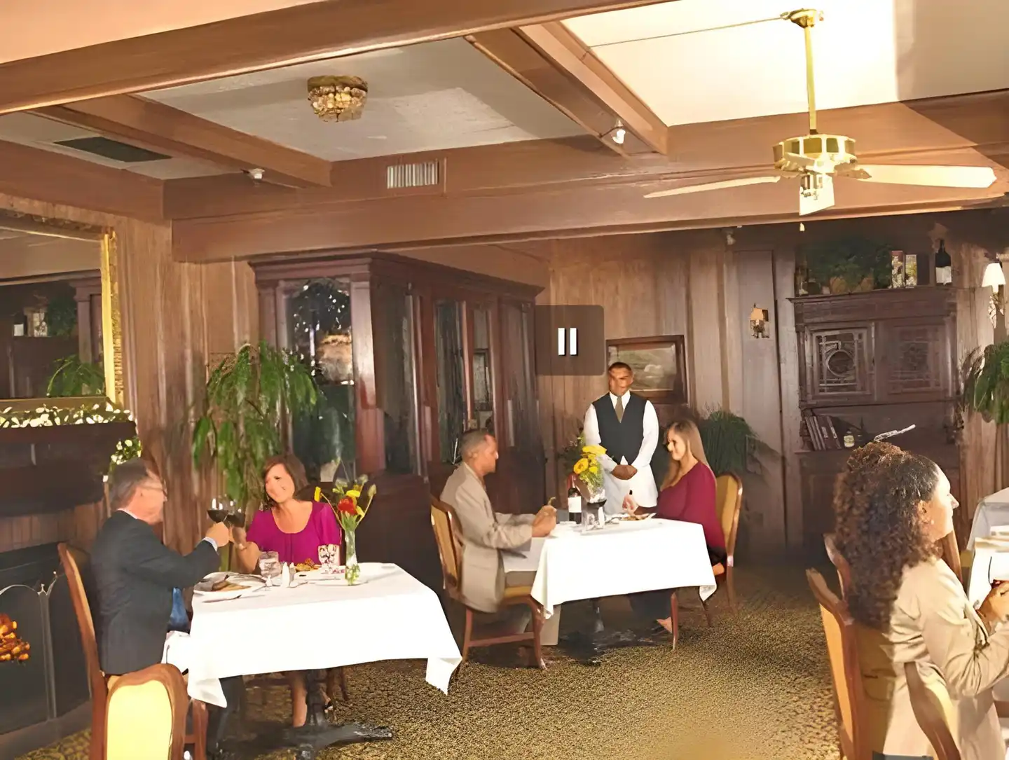 Historic Santa Maria Inn Lobby