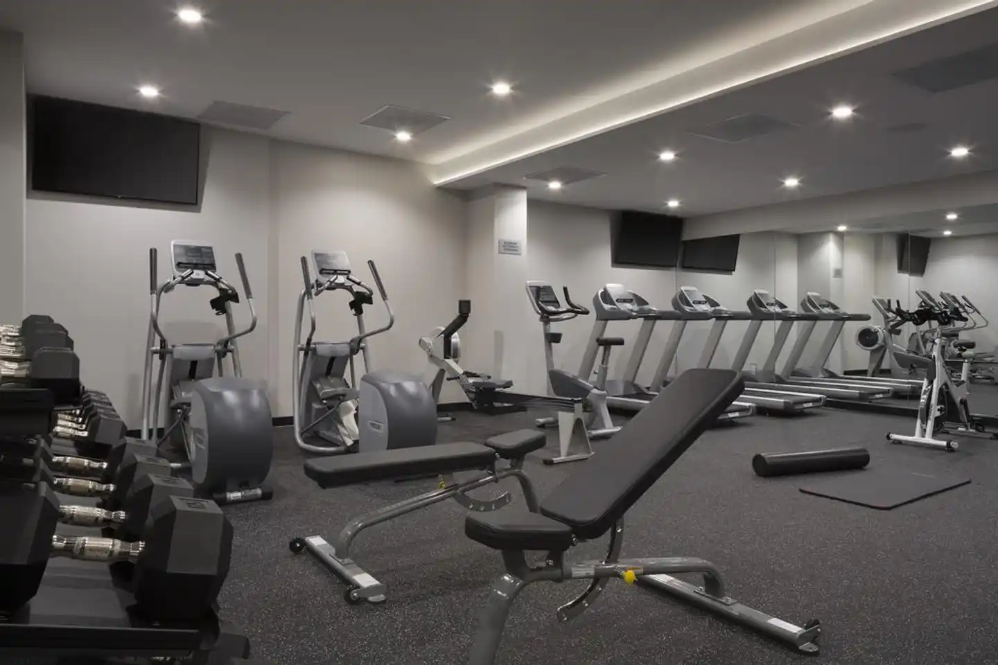 Hotel Via Sport und Entertainment