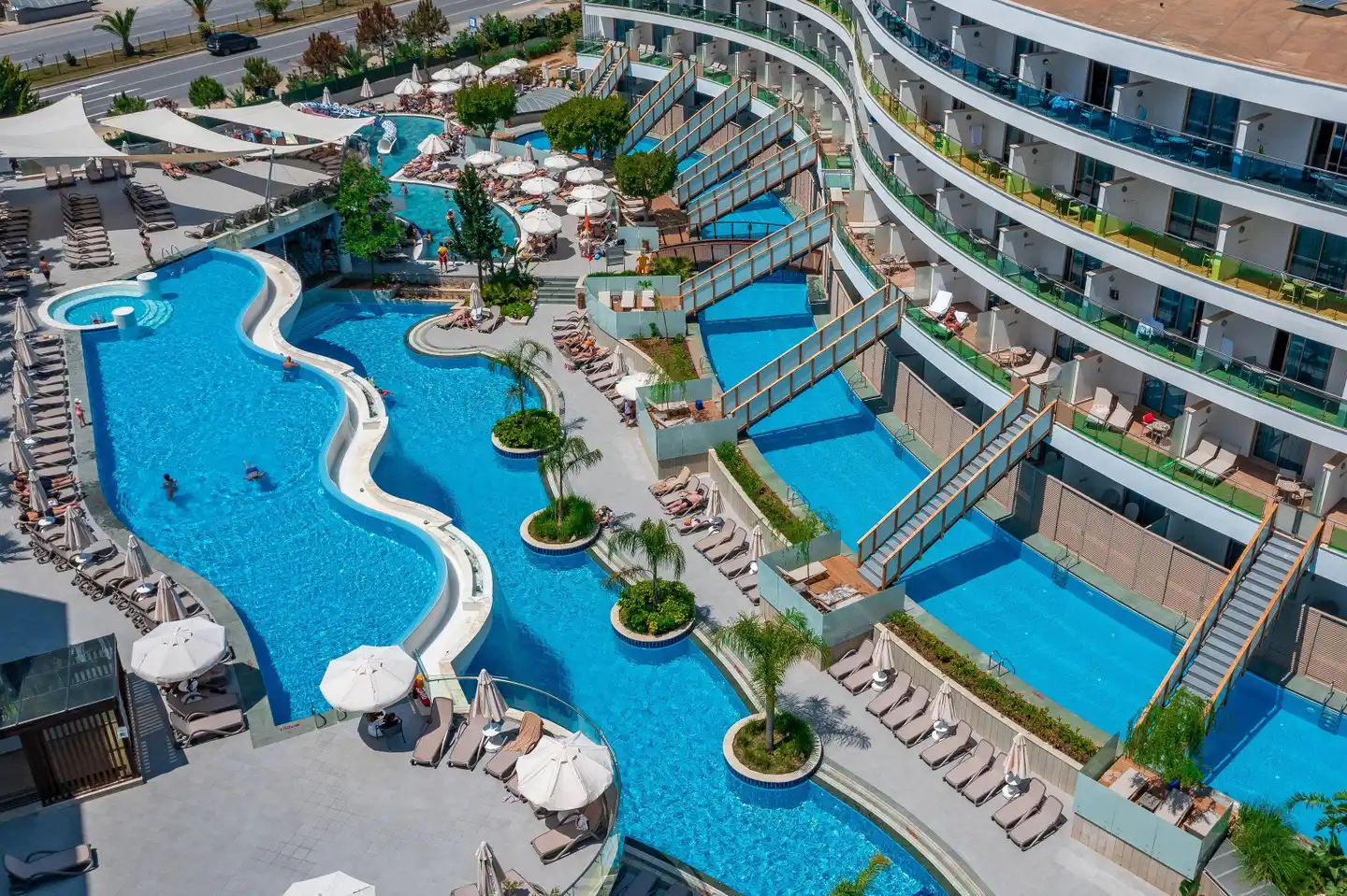 Long Beach Alanya Pool