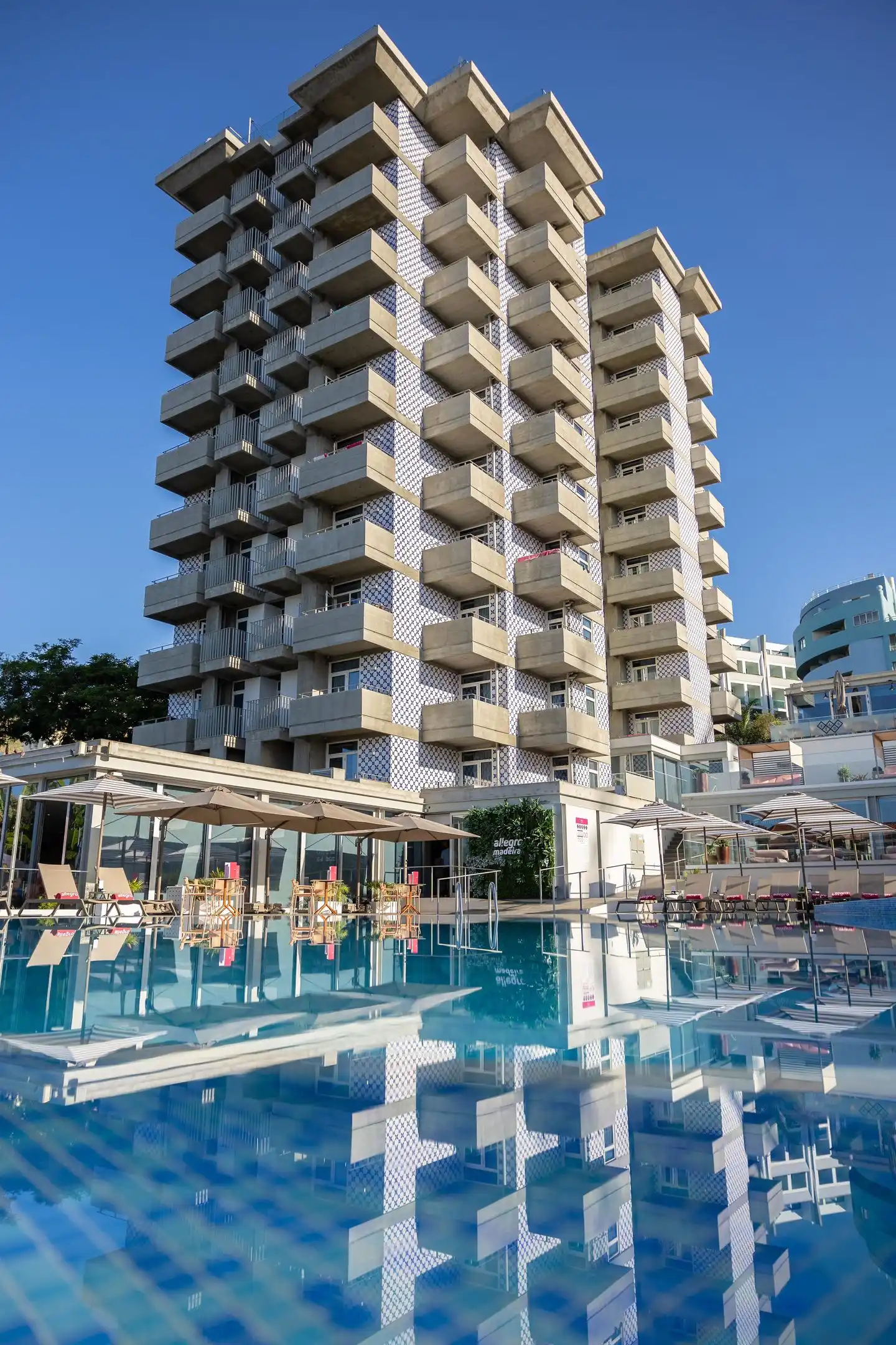 Allegro Madeira Pool