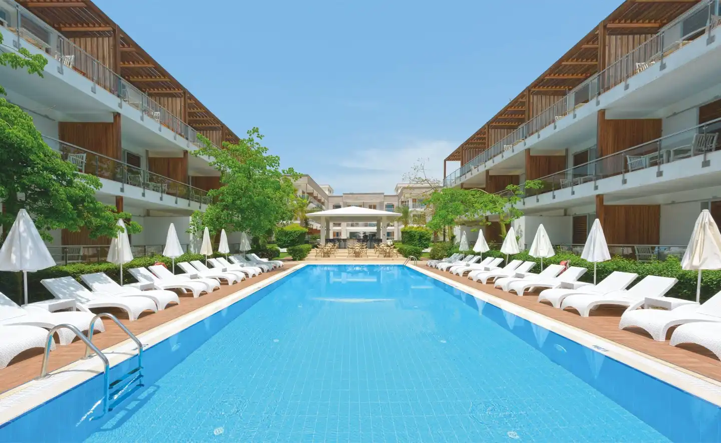 Club Kastalia Pool