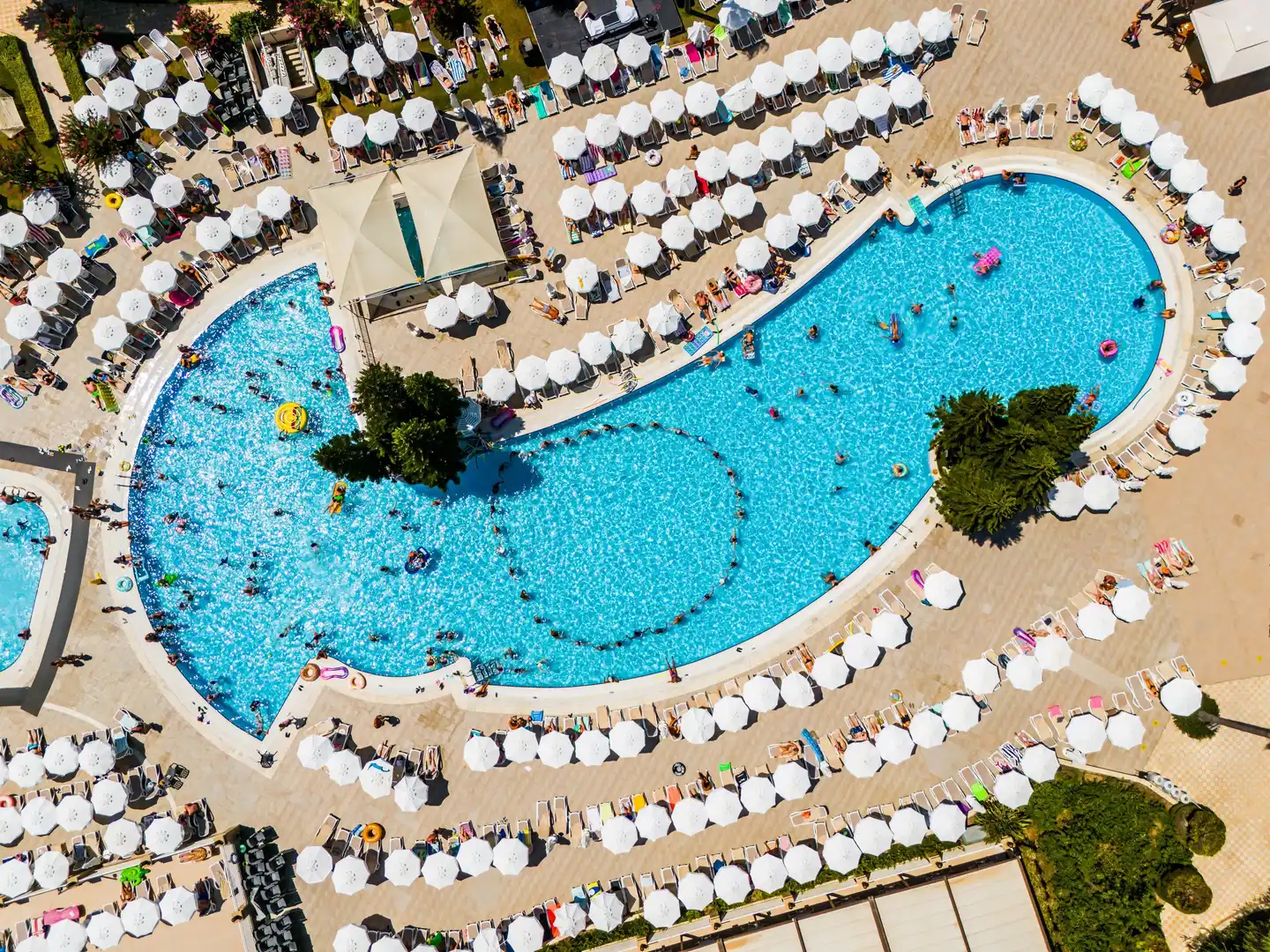 Side Star Resort POOL