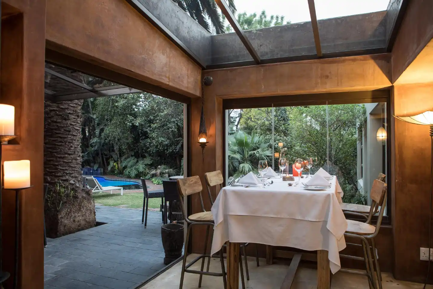 African Rock Hotel Restaurant