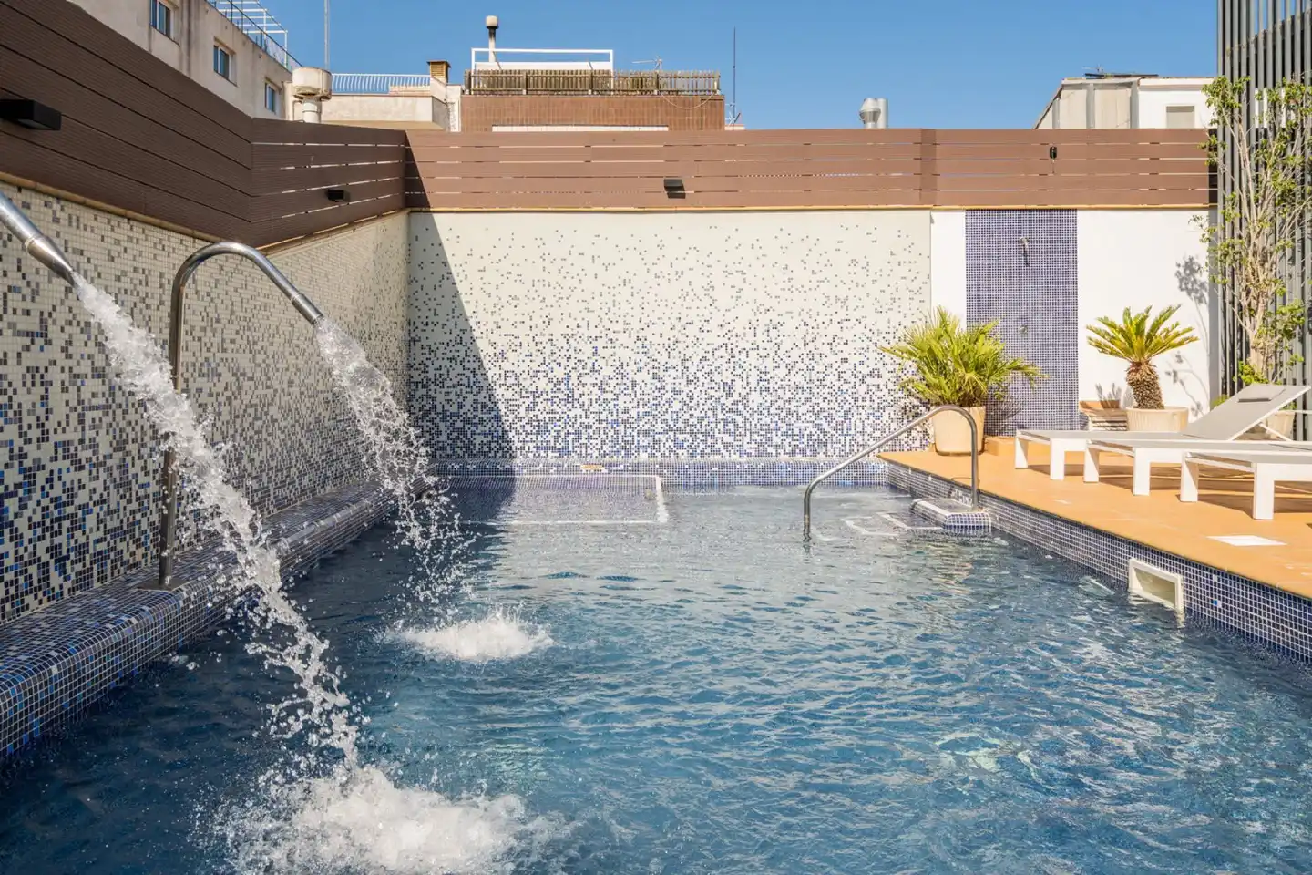 Neptuno Hotel & Spa POOL