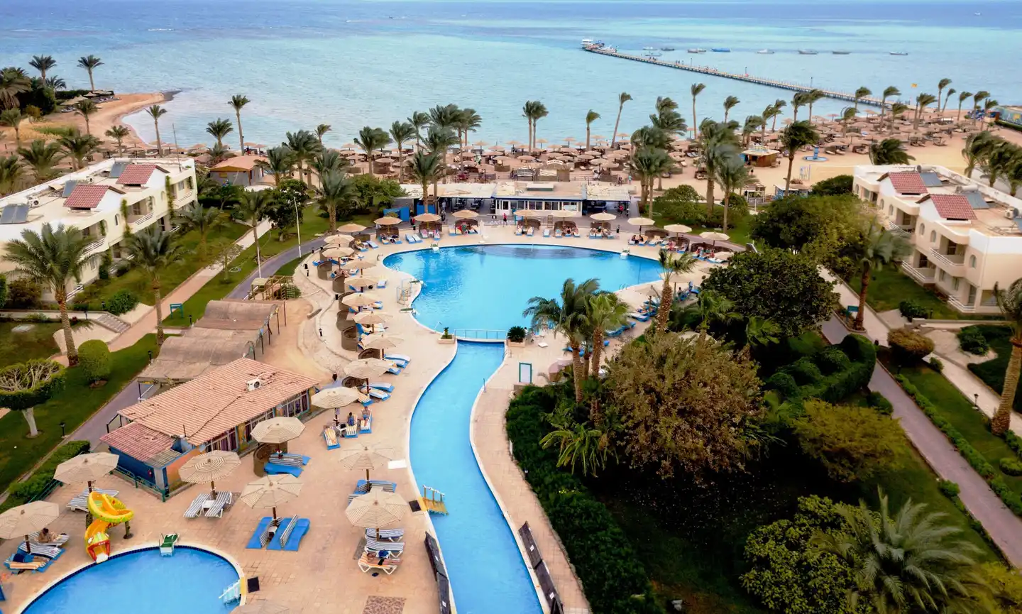 Golden Beach Resort Pool
