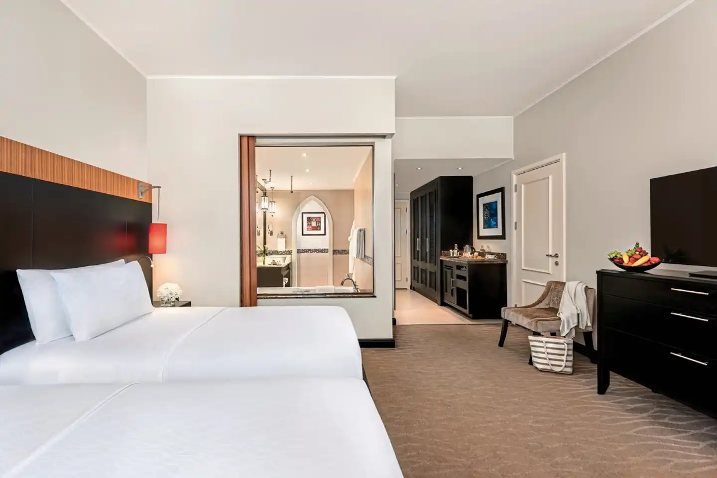 OAKS Ibn Battuta Gate ACCOMMODATION