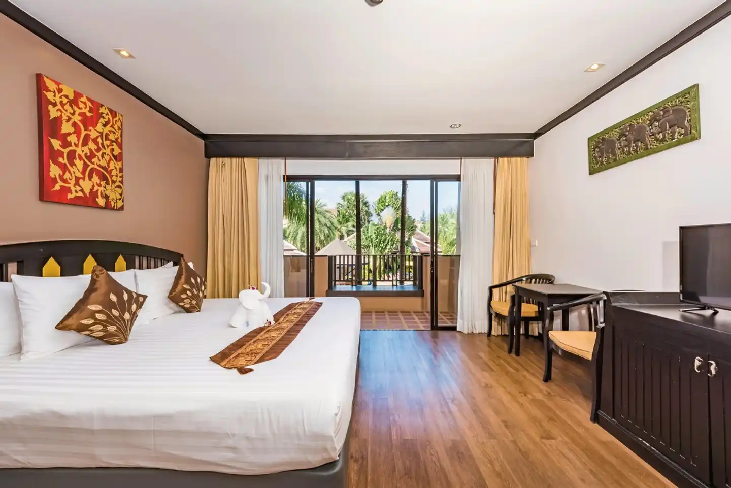 Princess Kamala Beachfront Hotel Wohnbeispiel