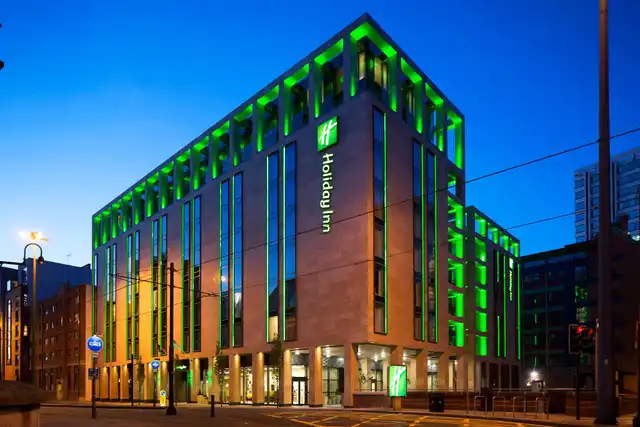 Holiday Inn Manchester - City Centre Aussenansicht