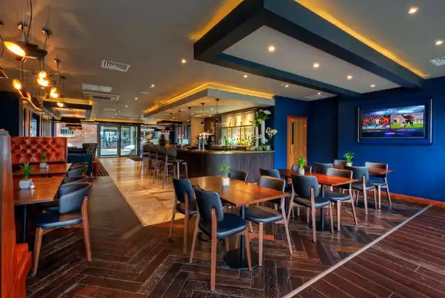 The Reach at Piccadilly, a Tribute Portfolio Hotel Bar
