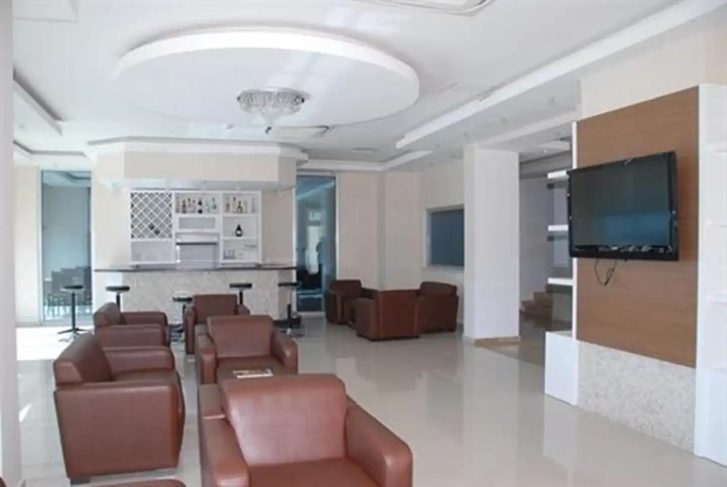 Venessa Beach Hotel Lobby