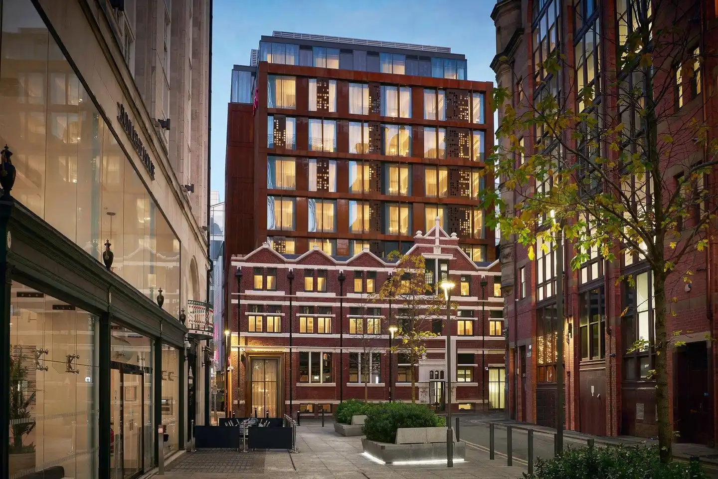 Moxy Manchester City Aussenansicht