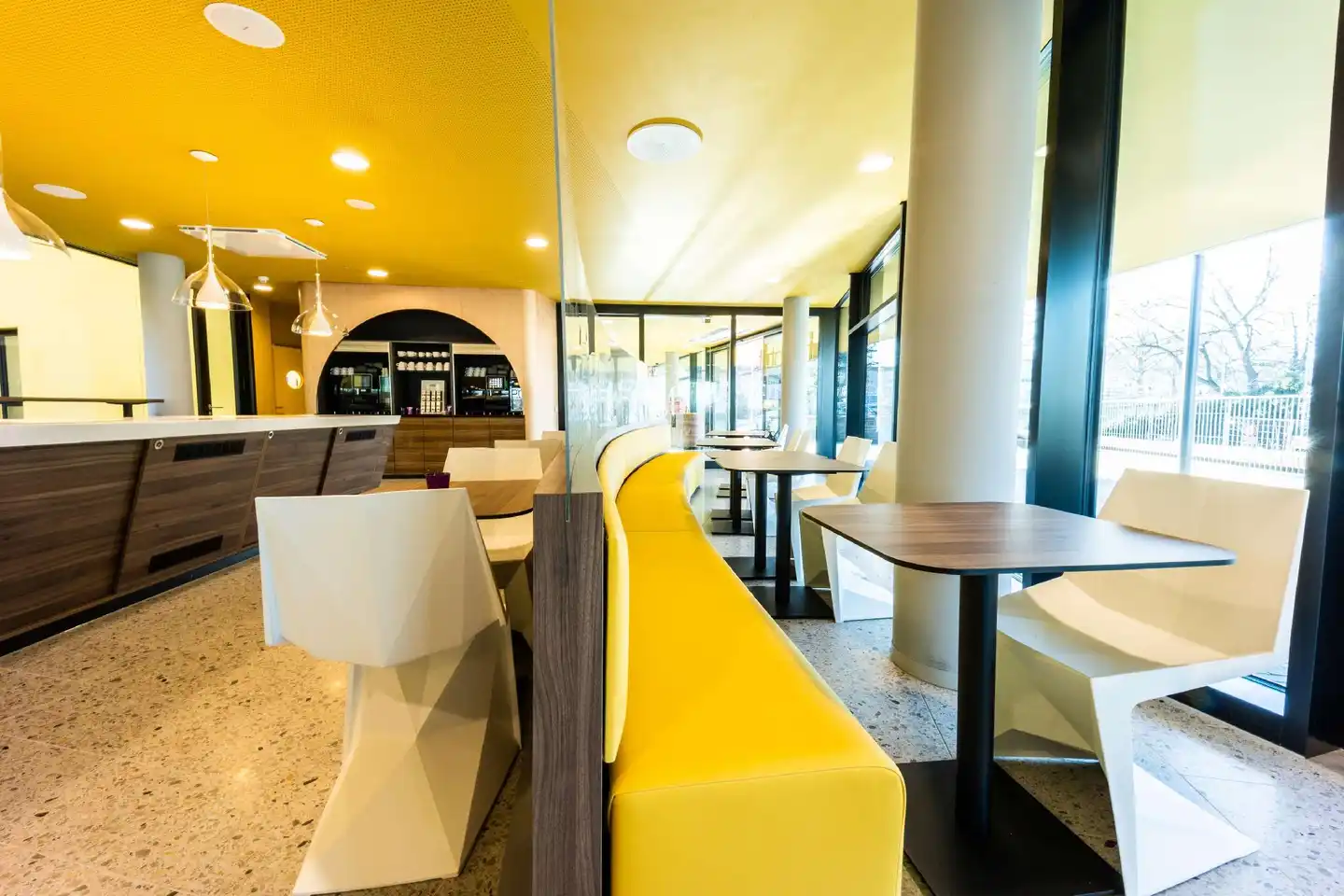 prizeotel Bonn-City Lobby