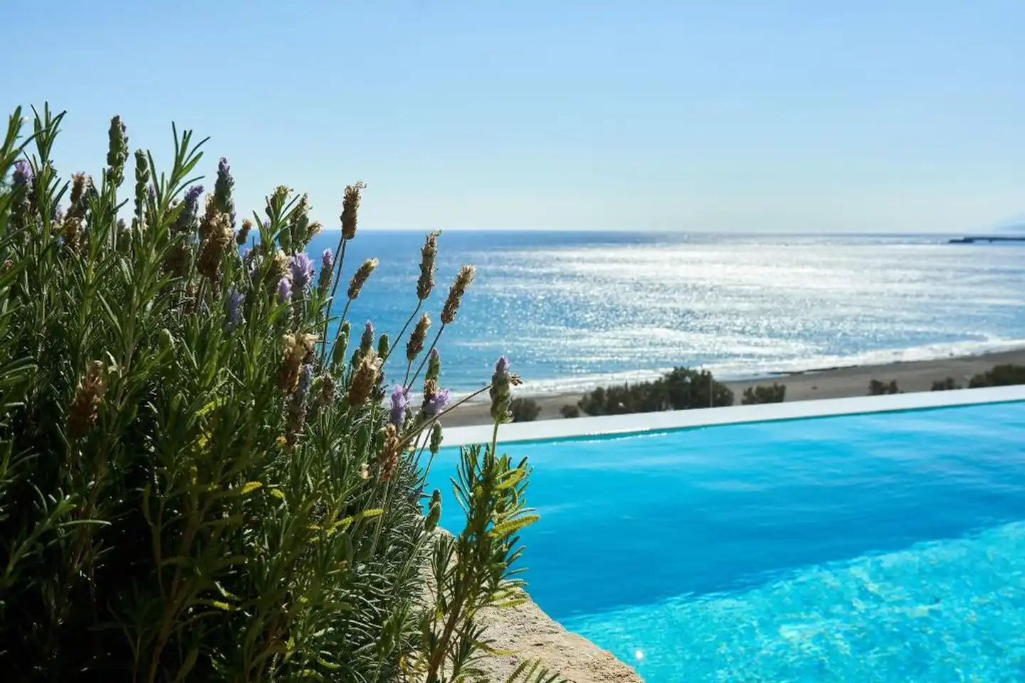 Enorme Santanna Beach Pool