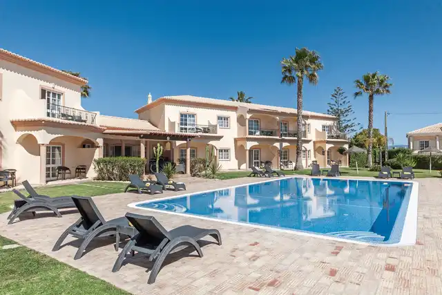 Atalaia Sol Pool