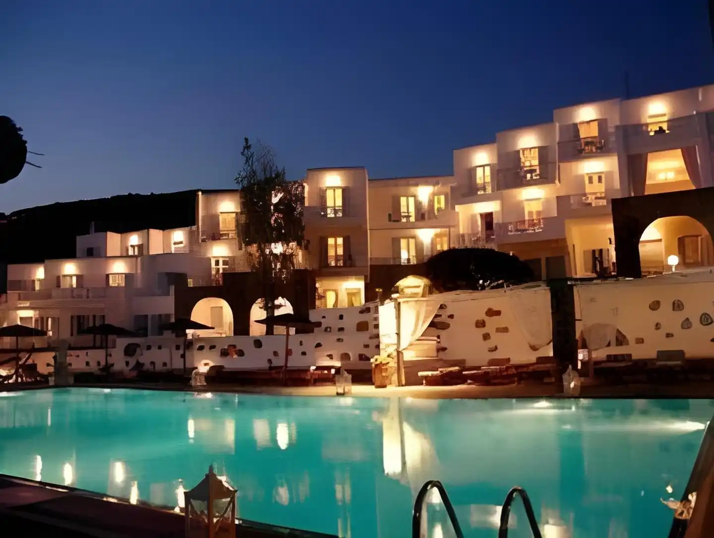Manoulas Beach Hotel Pool