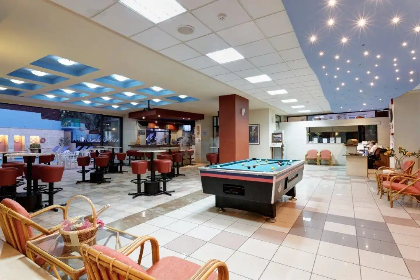Agrabella Lobby