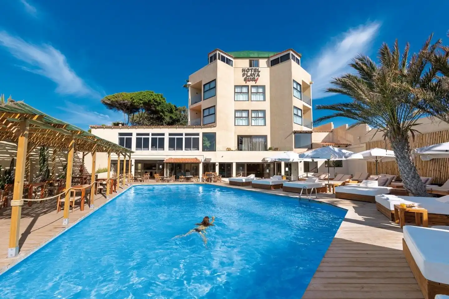 PLAYA SURF CBbC HOTEL Pool