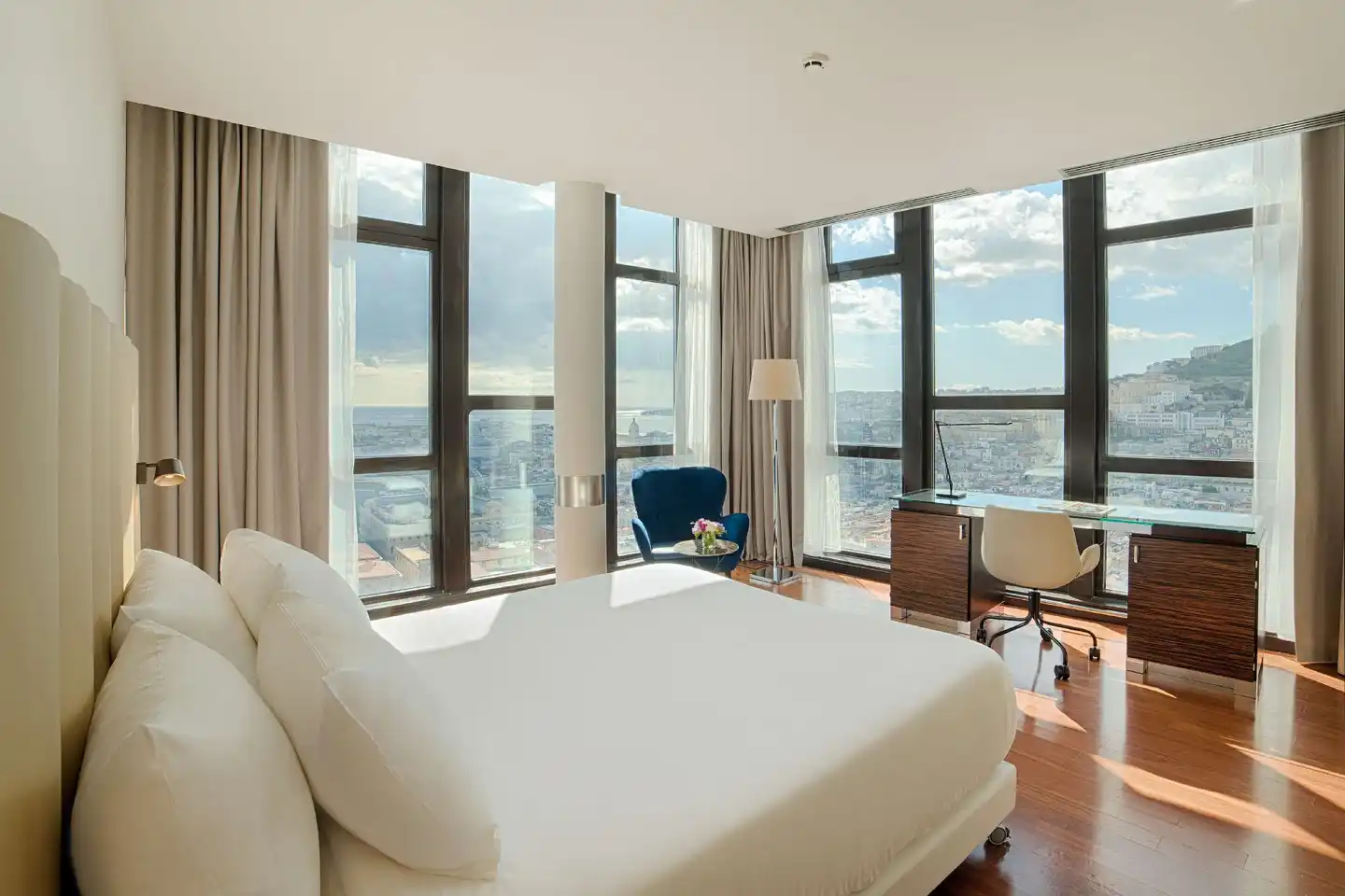 NH Napoli Panorama ACCOMMODATION
