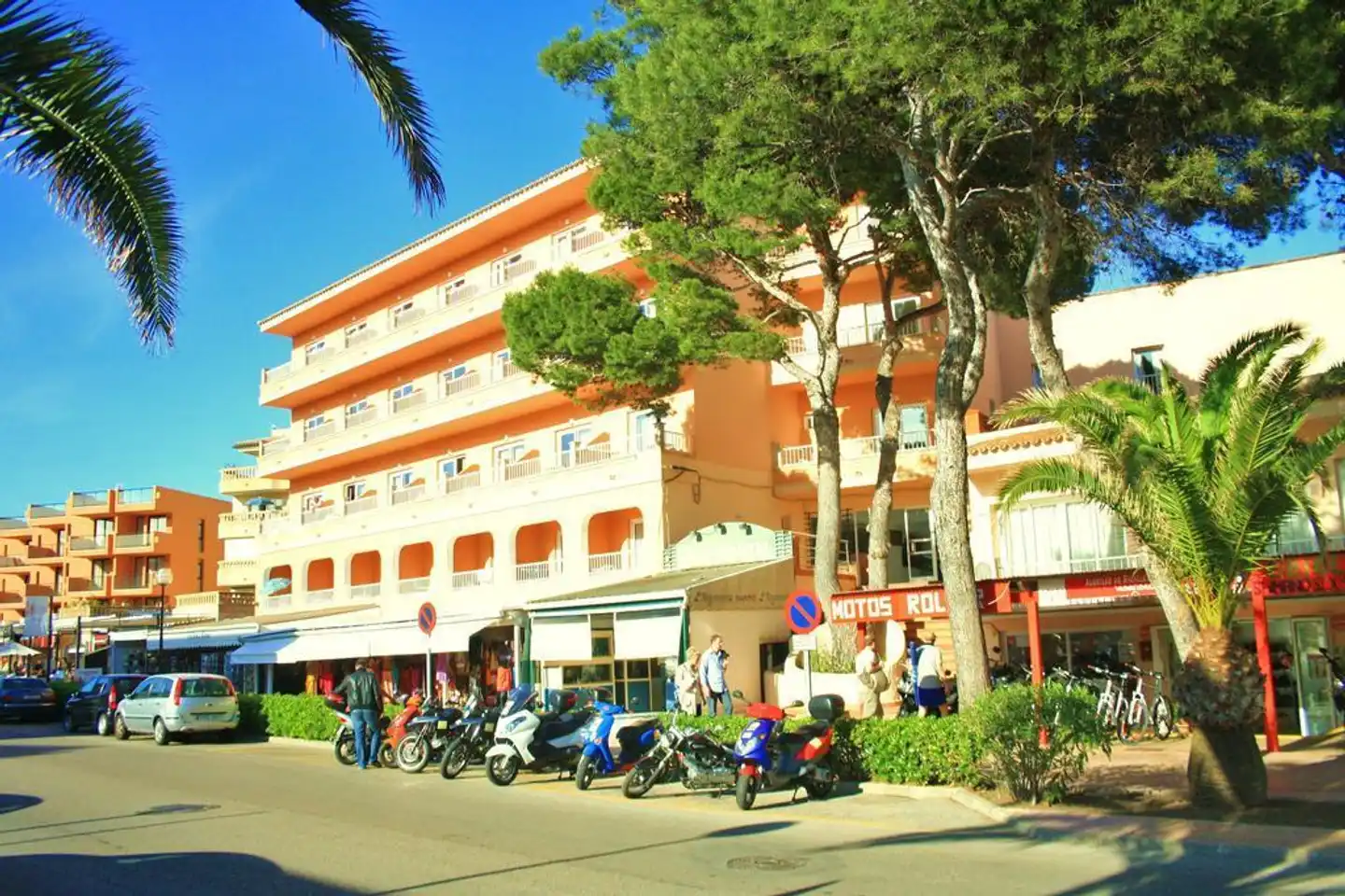 Hostal Alcina Aussenansicht