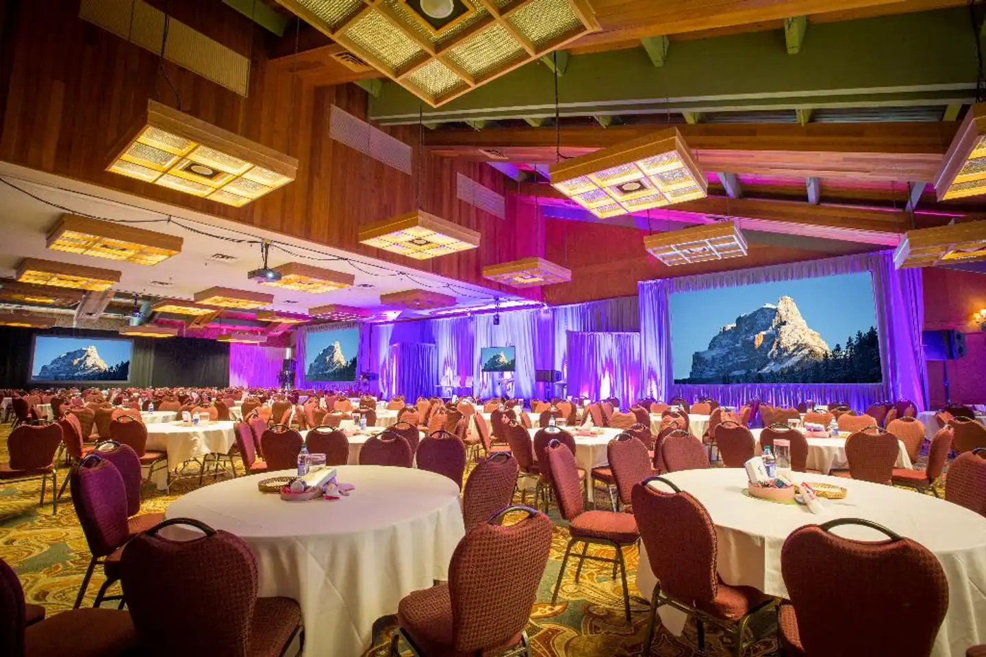 Banff Park Lodge Restaurant