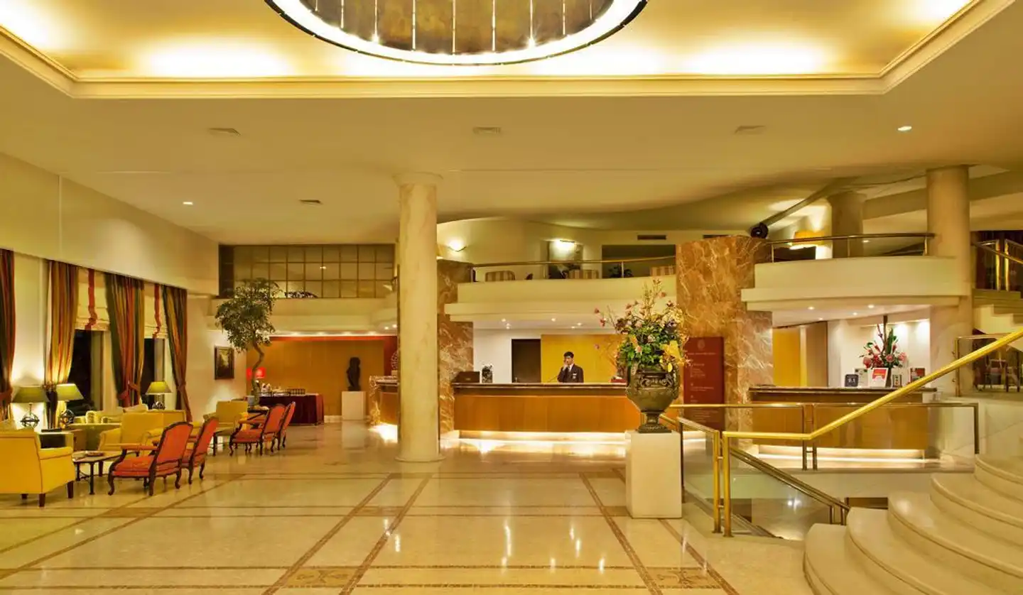 Dos Templarios Lobby
