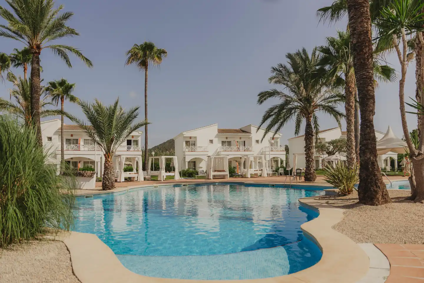 Garden Saladina Pool
