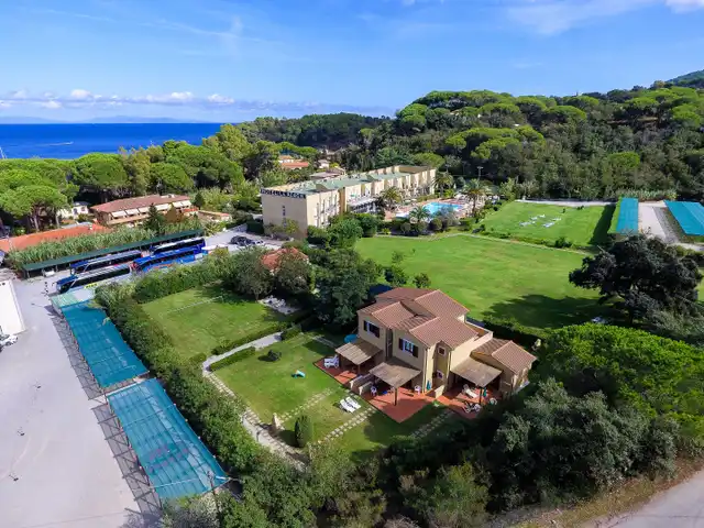 Le Acacie Hotel & Residence Aussenansicht