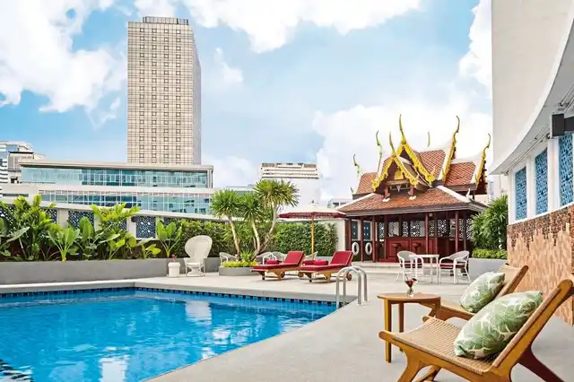 Montien Hotel Surawong Bangkok Pool