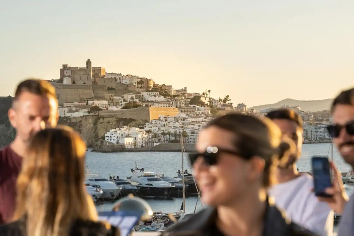 Ocean Drive Ibiza Personen