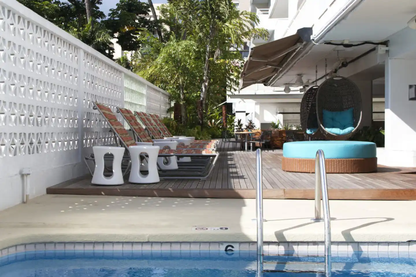 Aqua Oasis Pool