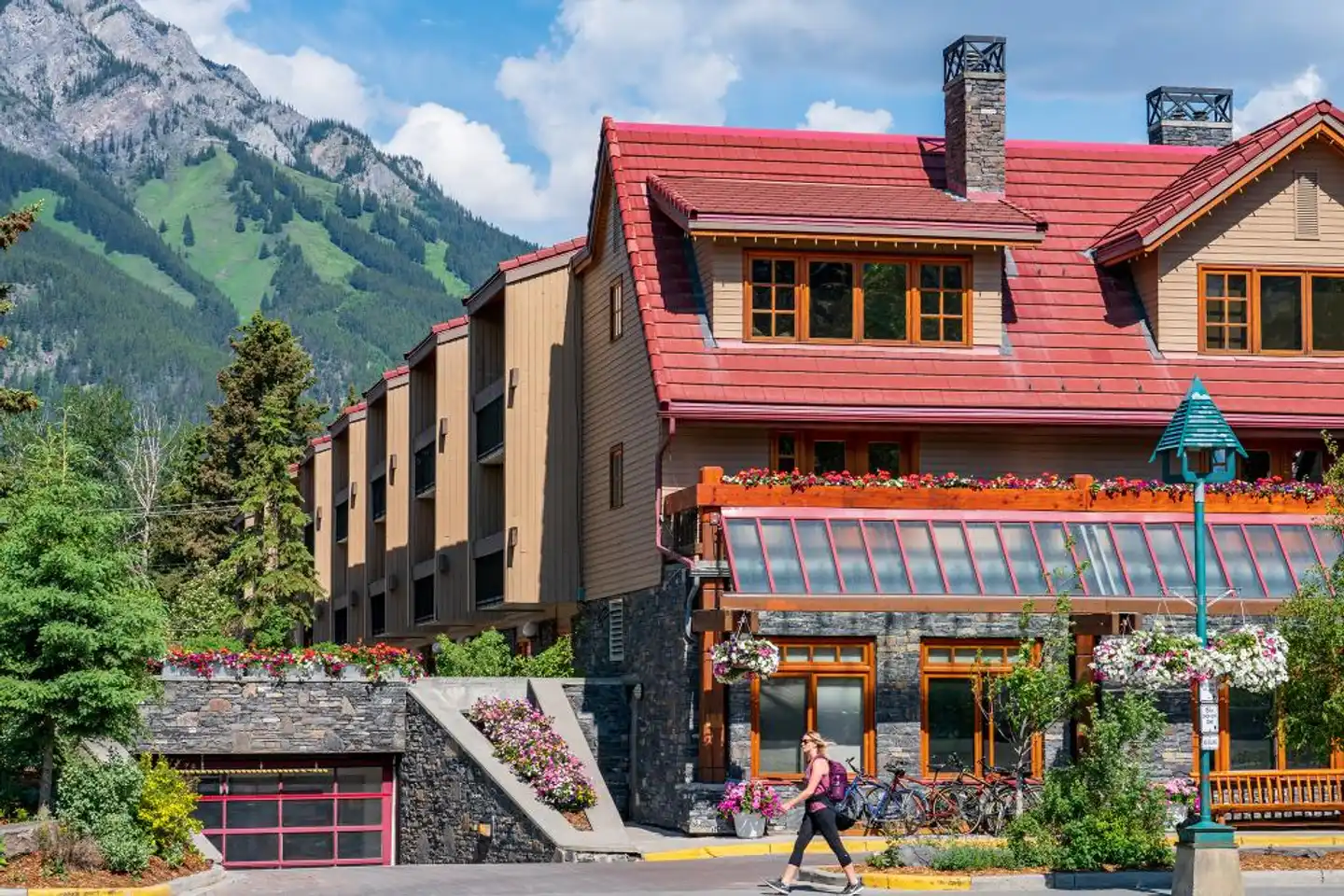 Banff Ptarmigan Inn Aussenansicht