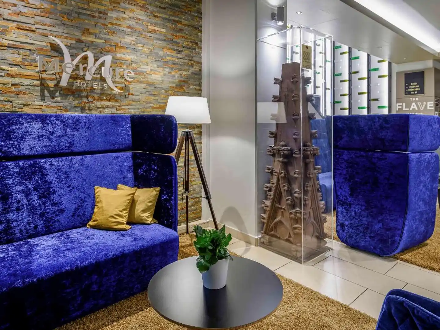 Mercure Freiburg Am Muenster Lobby