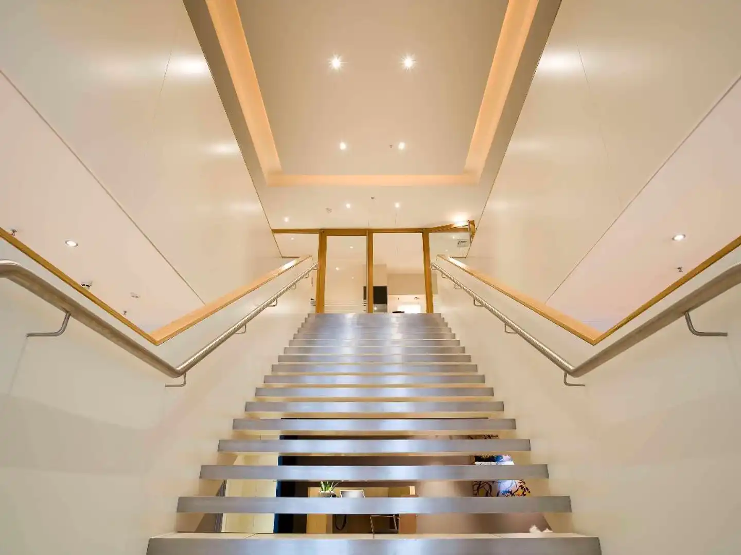 Mercure Hotel Duisburg City Lobby