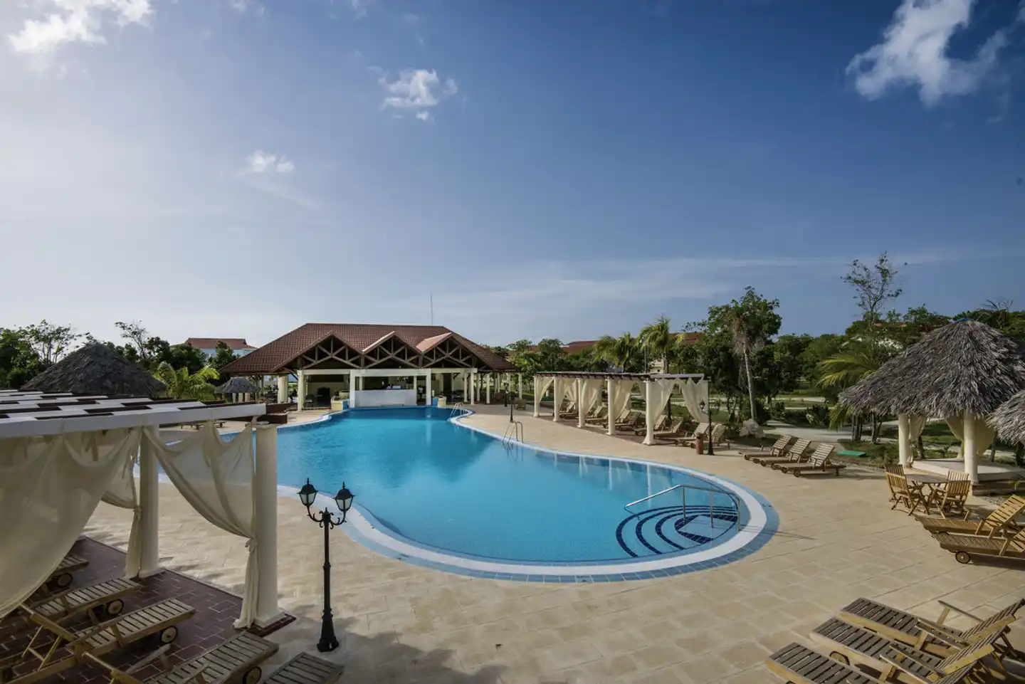 Playa Pesquero Pool