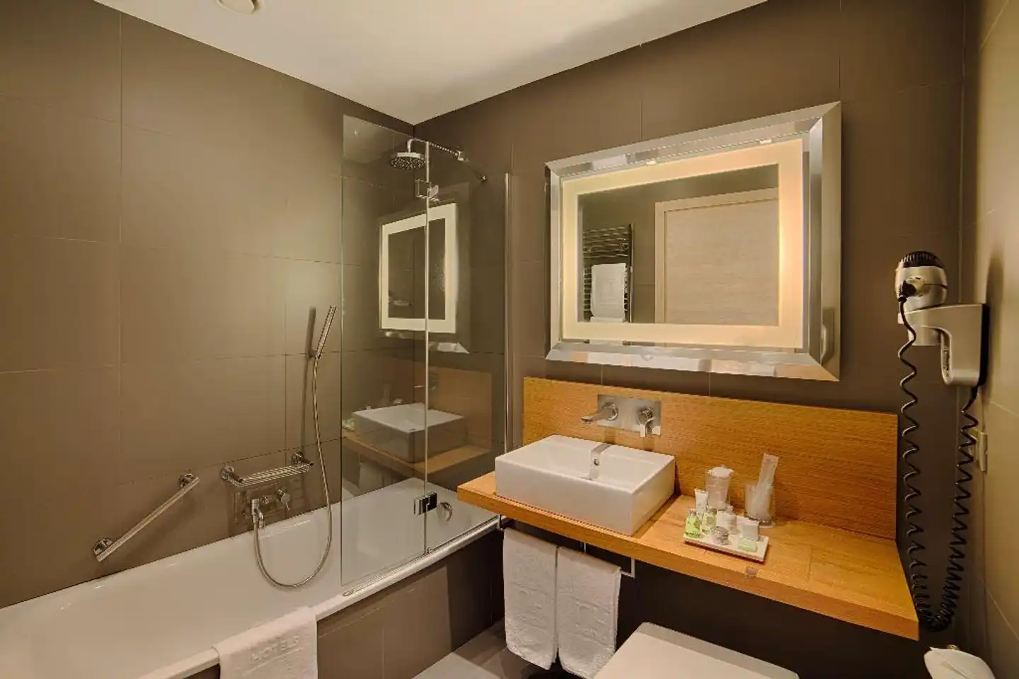 NH Firenze Badezimmer