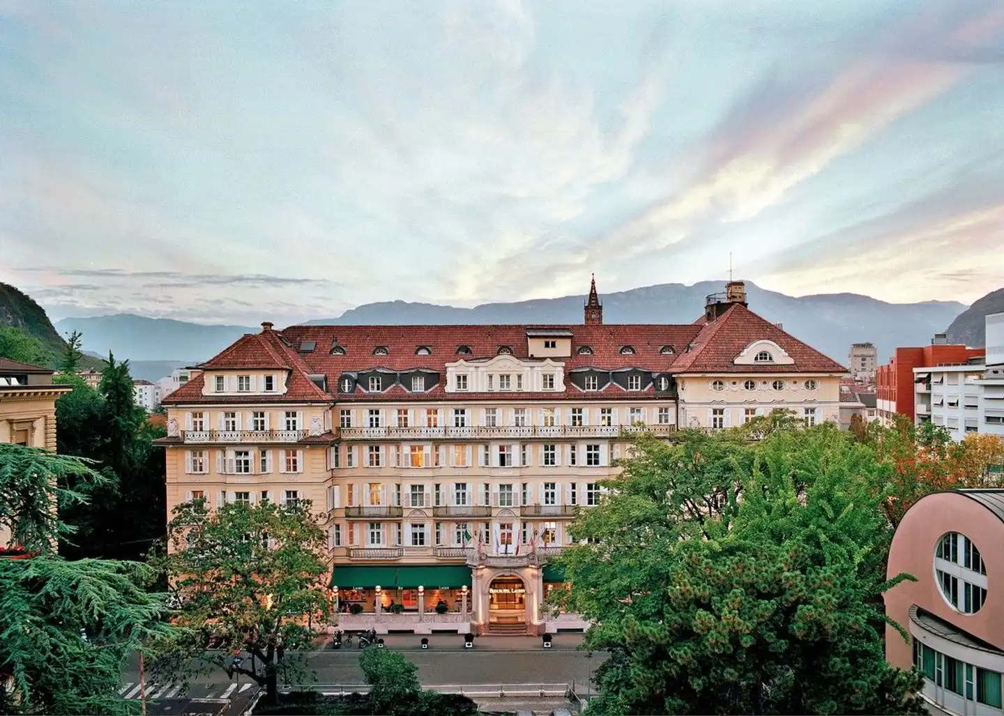 Parkhotel Laurin Aussenansicht
