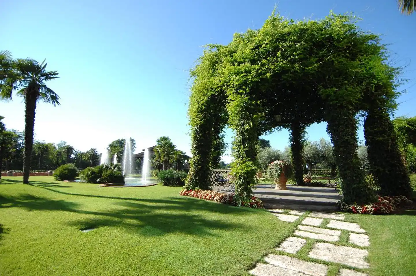 Royal Garden Garten