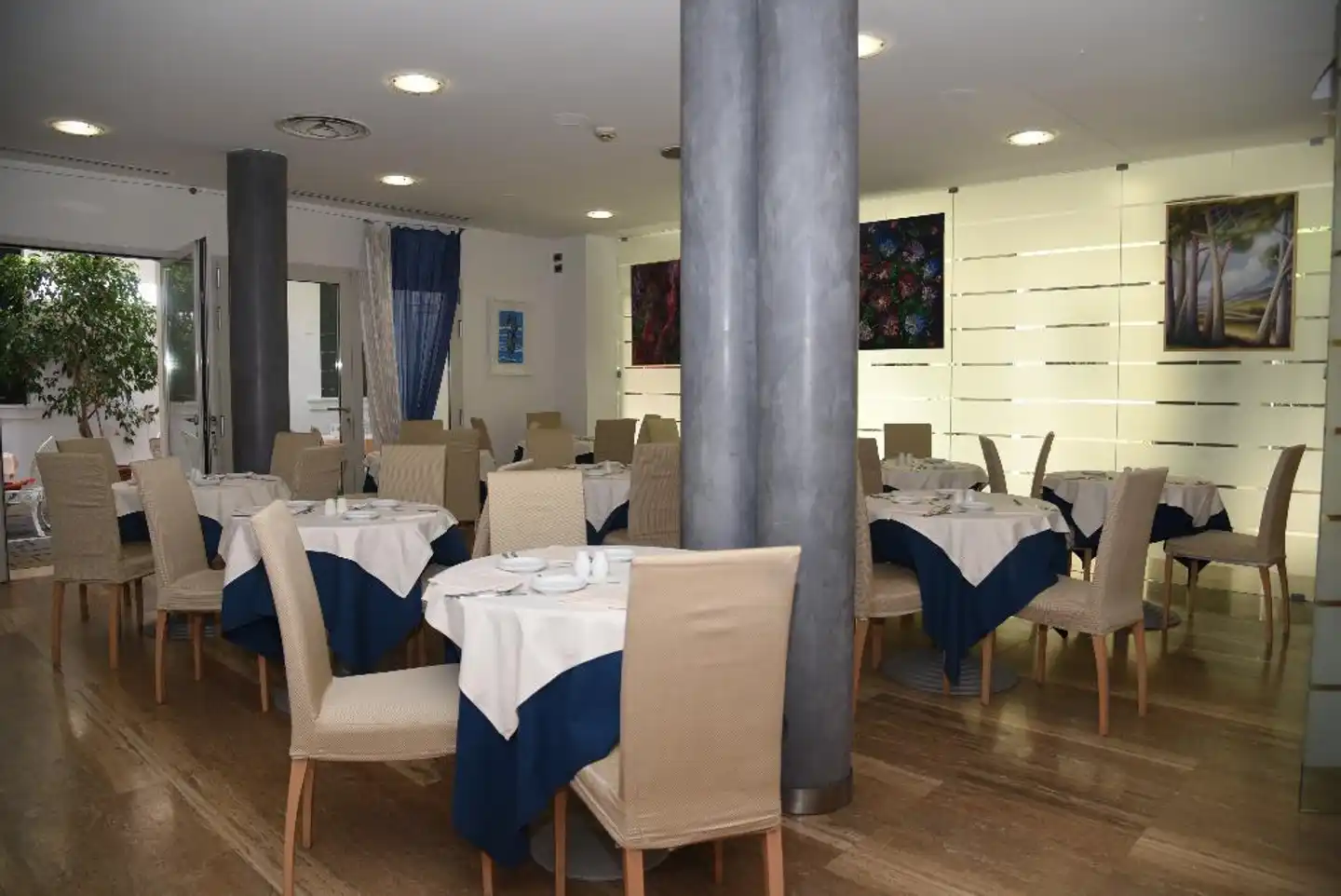 Duca D'Aosta Hotel Restaurant