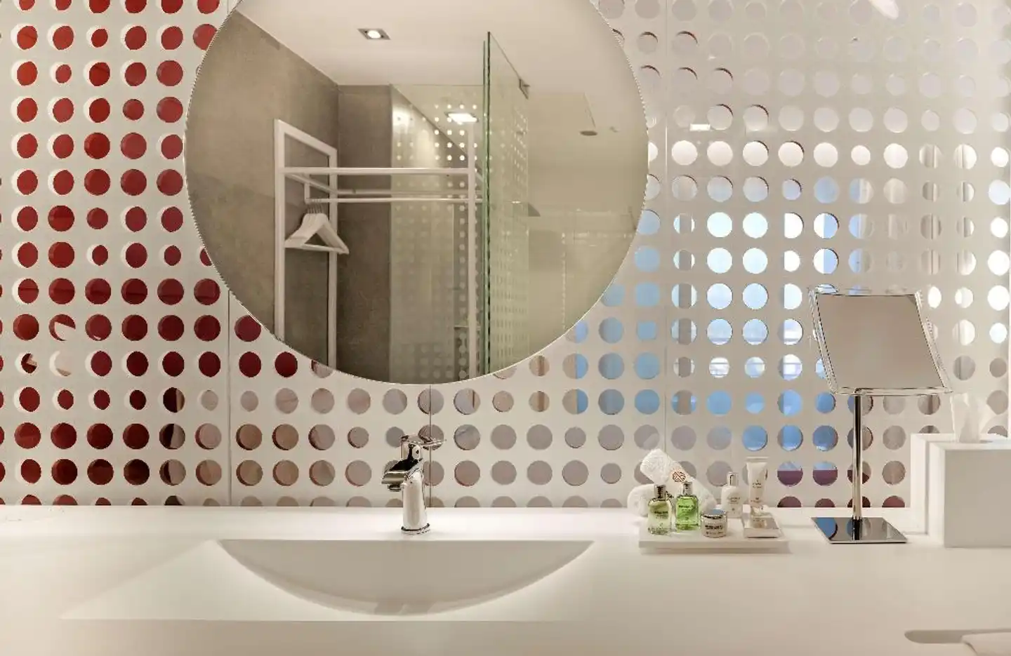 NH Collection Madrid Eurobuilding Lobby